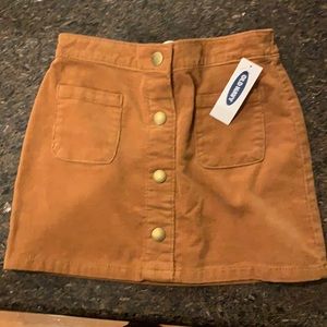 Old Navy 5T skirt with tags 🤠🤎